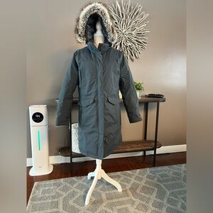 Eddie Bauer‎ Silver Lining Down Waterproof Stadium Coat/jacket.  Winter Snow